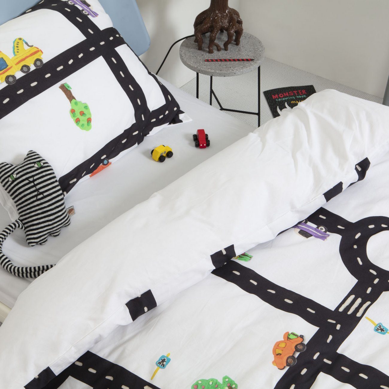 duvet-cover-set-in-pure-cotton-with-digital-print-clay-traffic-us-8695506764109_4.jpg