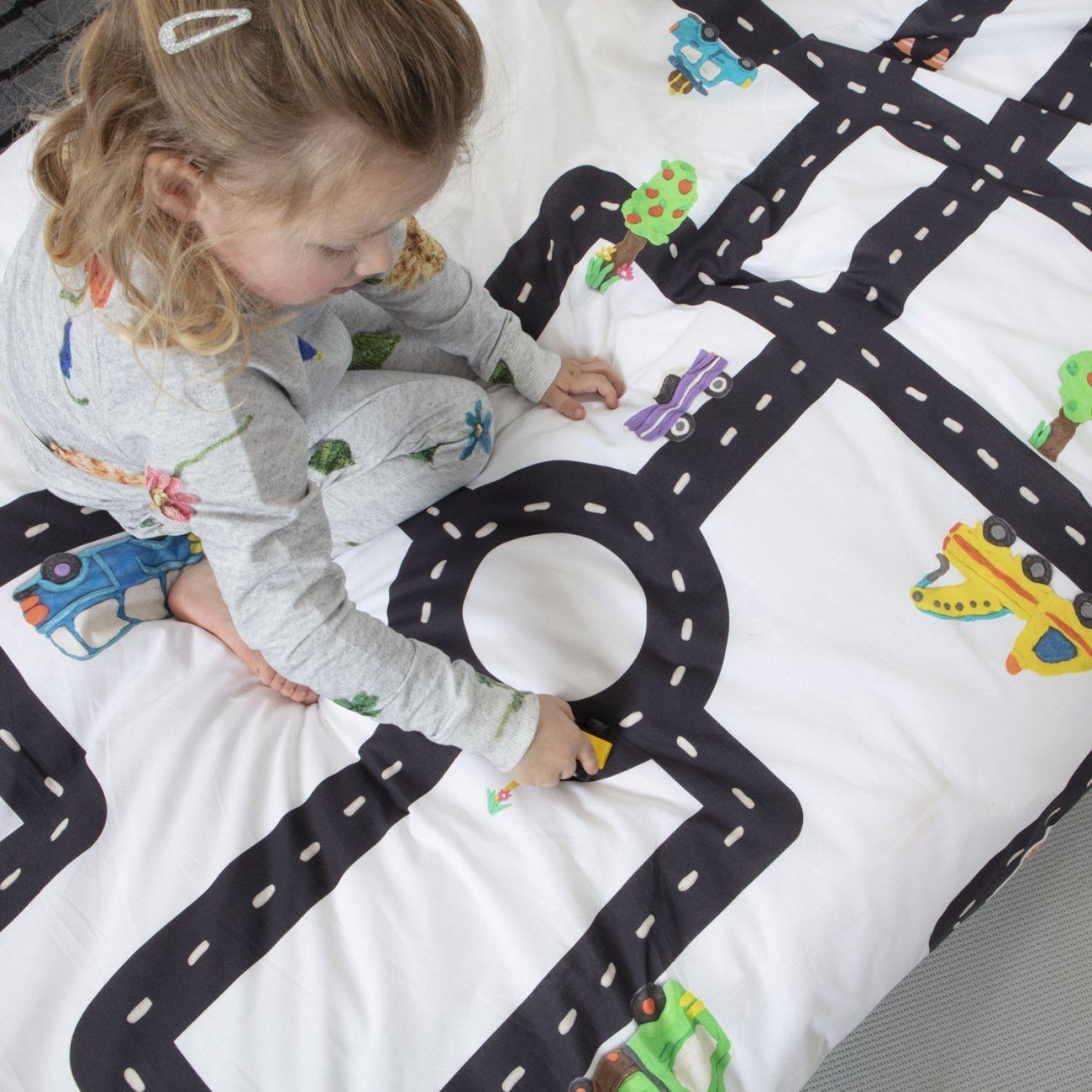 duvet-cover-set-in-pure-cotton-with-digital-print-clay-traffic-us-8695506764109_9.jpg